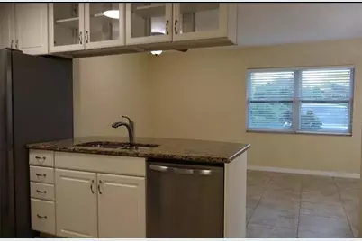 1009 Sumner Blvd Boulevard #Unit B, Safety Harbor, FL 34695 - Photo 2