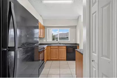 310 Shelby Brooke Drive, Plant City, FL 33563 - Photo 12