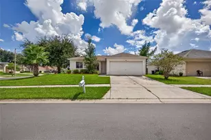 310 Shelby Brooke Dr, Plant City, FL 33563 - Photo 2