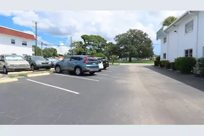 3100 Hartford Street N #129, Saint Petersburg, FL 33713 - Photo 6