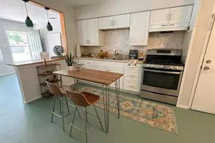 2401 Quincy St S, Saint Petersburg, FL 33711 - Photo 6