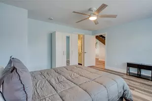 300 Bay Plaza, Treasure Island, FL 33706 - Photo 44