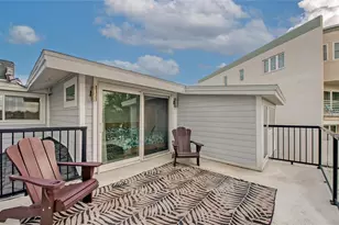 300 Bay Plaza, Treasure Island, FL 33706 - Photo 38