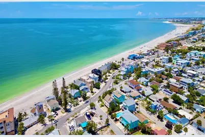 300 Bay Plz, Treasure Island, FL 33706 - Photo 6