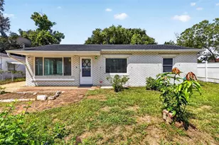 9522 N Ashley St, Tampa, FL 33612 - Photo 1