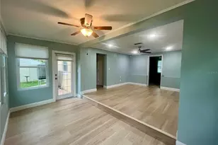 8330 Waverly Rd N, Saint Petersburg, FL 33702 - Photo 8