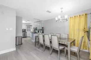 12009 Waterside Ct, Tampa, FL 33612 - Photo 10