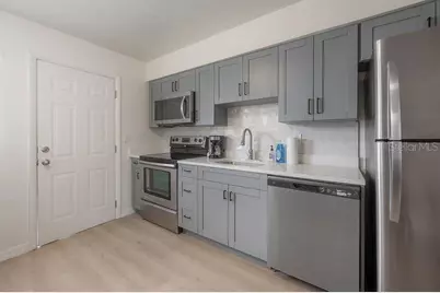 6910 S Macdill Avenue #C, Tampa, FL 33611 - Photo 12