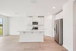7842 Satterfield Ter, Parrish, FL 34219 - Photo 2