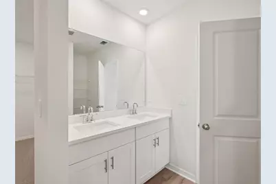 7725 Satterfield Terrace, Parrish, FL 34219 - Photo 8