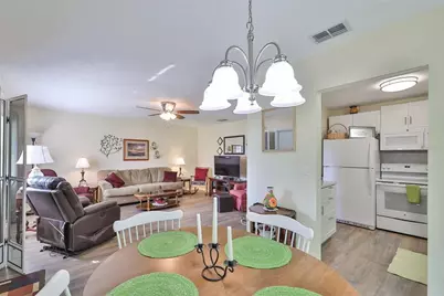 1904 Canterbury Lane #26, Sun City Center, FL 33573 - Photo 26