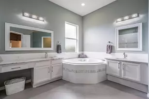 14607 Canopy Dr, Tampa, FL 33626 - Photo 22