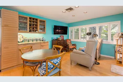 4907 Pilgrims Path Way, Tampa, FL 33611 - Photo 16