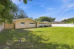 2260 St Charles Dr, Clearwater, FL 33764 - Photo 26