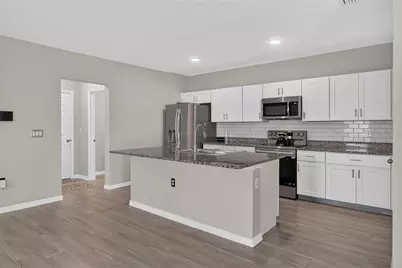 13010 Boggy Creek Drive, Riverview, FL 33579 - Photo 10