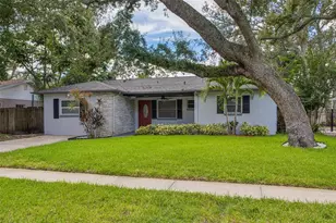 11104 N 28th St, Tampa, FL 33612 - Photo 2