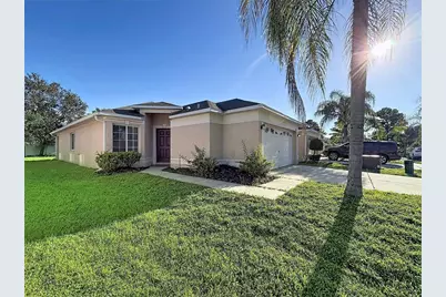 31225 Tagus Loop, Wesley Chapel, FL 33545 - Photo 2