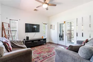 8213 N Klondyke St, Tampa, FL 33604 - Photo 6