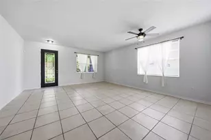 11139 Golden Silence Dr, Riverview, FL 33579 - Photo 6