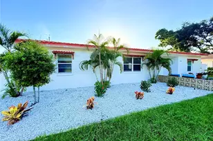 1500 77th St N, Saint Petersburg, FL 33710 - Photo 4