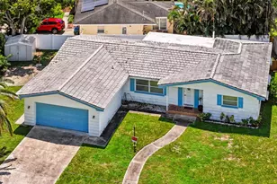 2199 Nottingham Dr, Clearwater, FL 33764 - Photo 1