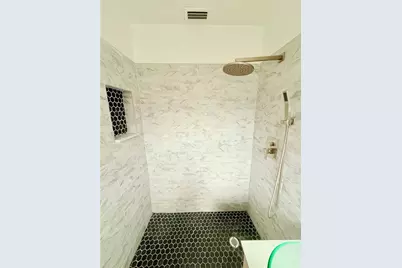 1557 Robinson Drive N, Saint Petersburg, FL 33710 - Photo 24