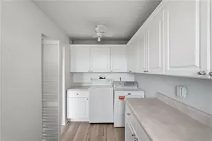 8174 Terrace Garden Dr N, Saint Petersburg, FL 33709 - Photo 26