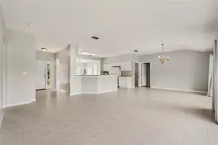 10223 Collar Dr, San Antonio, FL 33576 - Photo 6