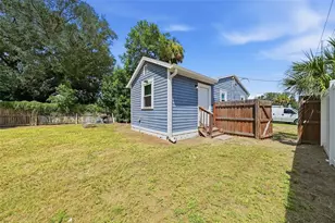3311 E Ellicott St, Tampa, FL 33610 - Photo 26
