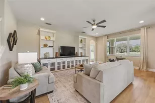 10702 Pleasant Knoll Dr, Tampa, FL 33647 - Photo 14