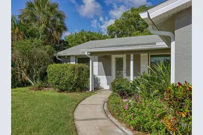 6002 Firefly Ln, Apollo Beach, FL 33572 - Photo 8