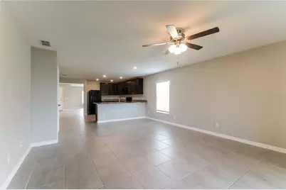 1571 Swan Lake Circle, Dundee, FL 33838 - Photo 2