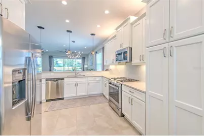 4836 Sevilla Shores Drive, Wimauma, FL 33598 - Photo 10