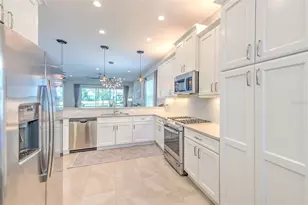 4836 Sevilla Shores Dr, Wimauma, FL 33598 - Photo 10