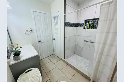 2307 W Hamilton Avenue, Tampa, FL 33604 - Photo 12