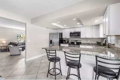 7036 13th Street E, Sarasota, FL 34243 - Photo 22