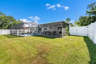 7036 13th St E, Sarasota, FL 34243 - Photo 42
