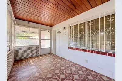 2121 10th Street S, Saint Petersburg, FL 33705 - Photo 38