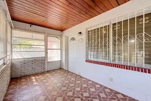 2121 10th St S, Saint Petersburg, FL 33705 - Photo 38