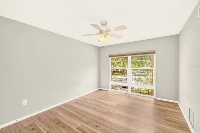 25 Country Club Drive, Largo, FL 33771 - Photo 20