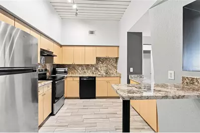 2410 W Azeele Street #216, Tampa, FL 33609 - Photo 2