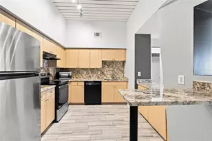 2410 W Azeele St, Tampa, FL 33609 - Photo 2