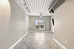 2410 W Azeele St, Tampa, FL 33609 - Photo 6