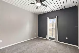 2410 W Azeele St, Tampa, FL 33609 - Photo 10