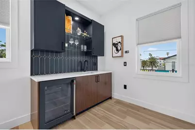16210 3rd Street E, Redington Beach, FL 33708 - Photo 18