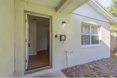 8081 28th Avenue N, Saint Petersburg, FL 33710 - Photo 2