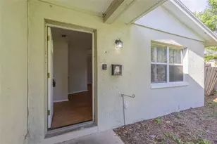 8081 28th Ave N, Saint Petersburg, FL 33710 - Photo 2