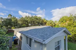 8081 28th Ave N, Saint Petersburg, FL 33710 - Photo 30