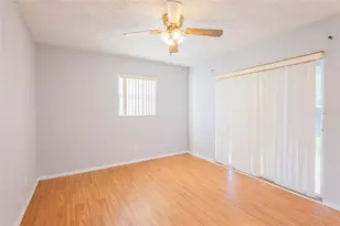 8081 28th Ave N, Saint Petersburg, FL 33710 - Photo 20