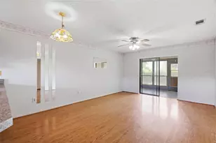 38243 Ironwood Pl, Zephyrhills, FL 33542 - Photo 10